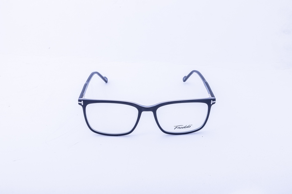 AgencyFreddo-FT5693-C226-56